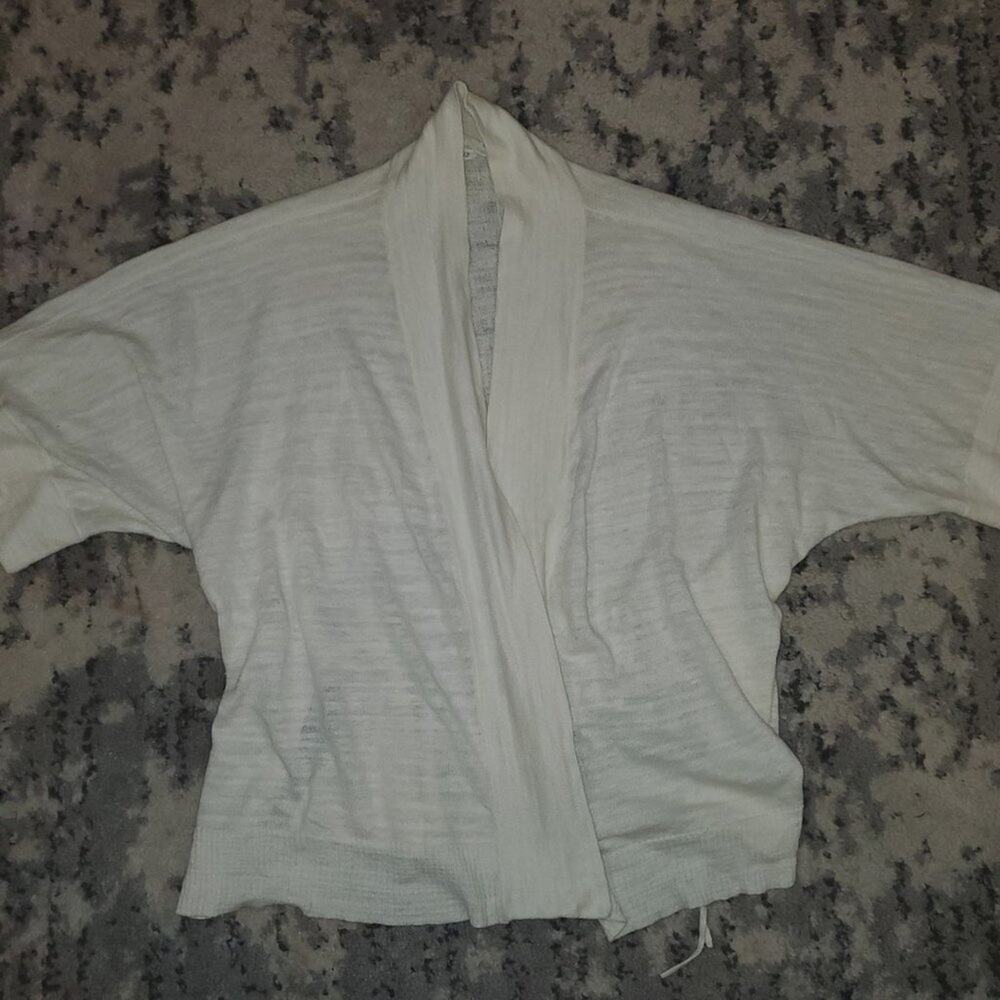 Lou and Grey XS White Cardigan || EUC